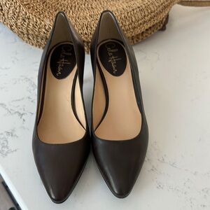 Cole Haan Brown Heels Classic Design